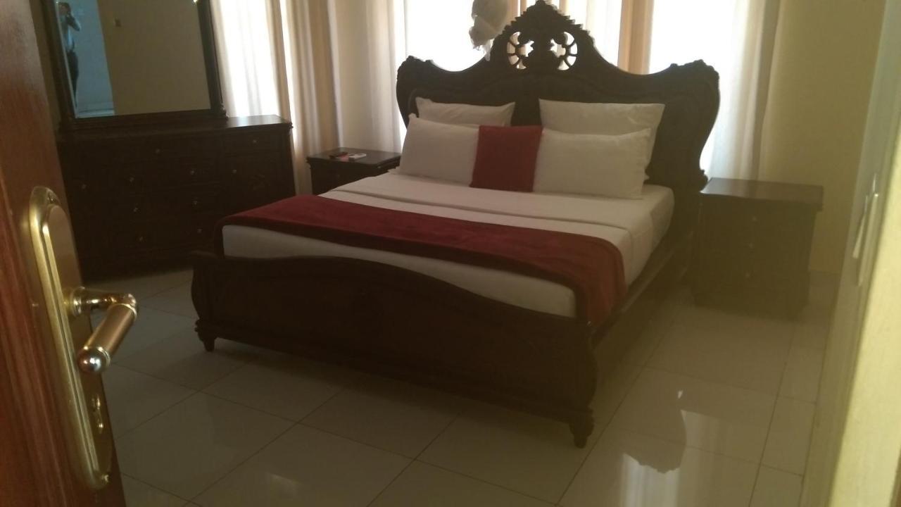 Cypress Executive Lodge Livingstone Bagian luar foto
