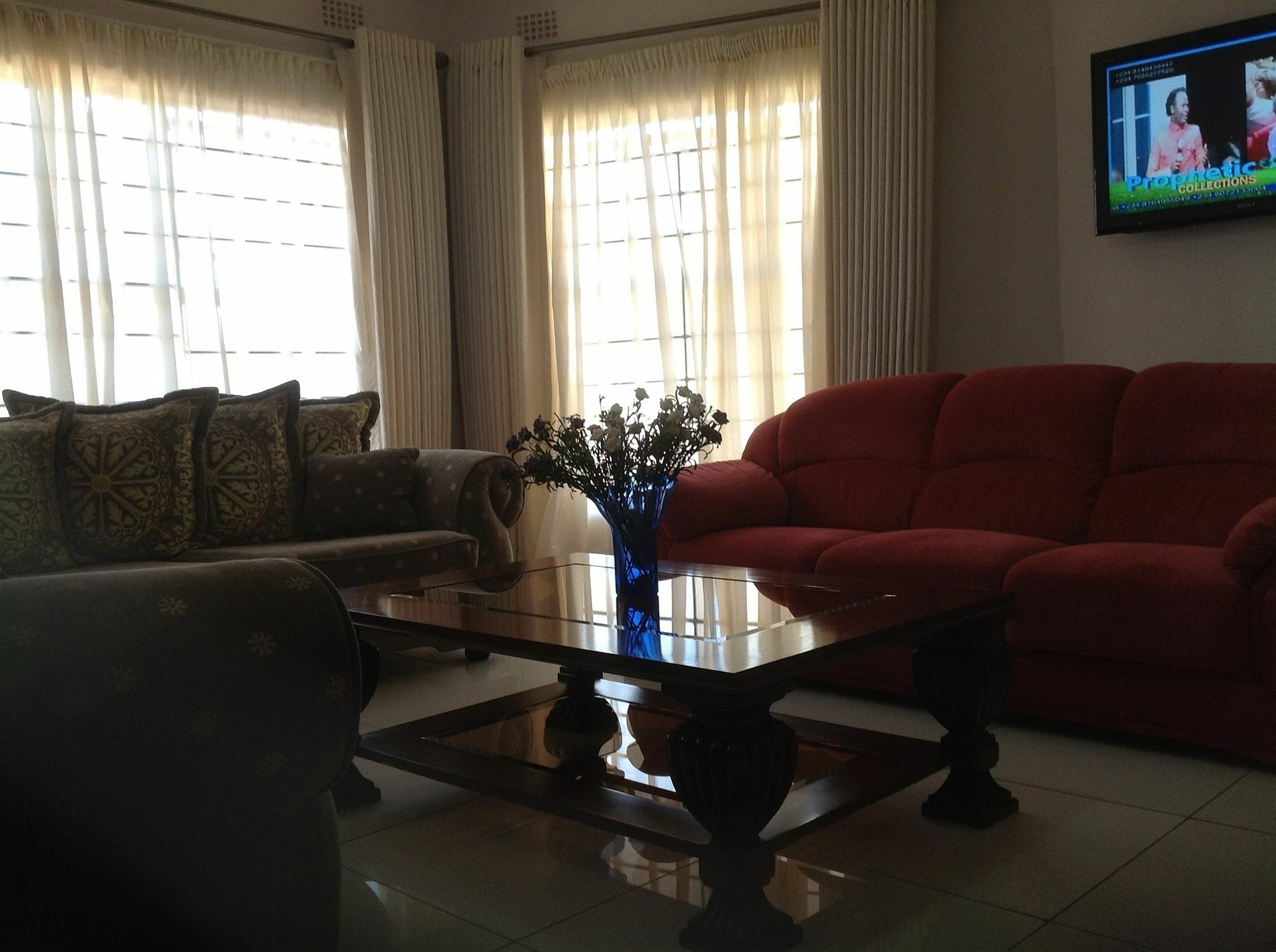 Cypress Executive Lodge Livingstone Bagian luar foto